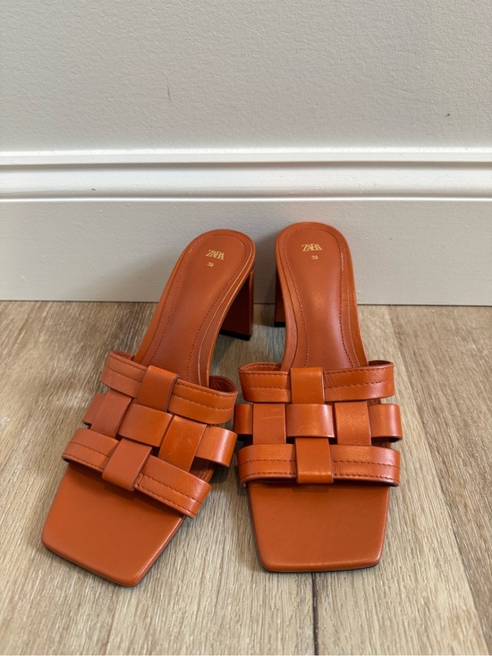 Zara Shoes - Zara Orange Woven Leather Block Heel Mules